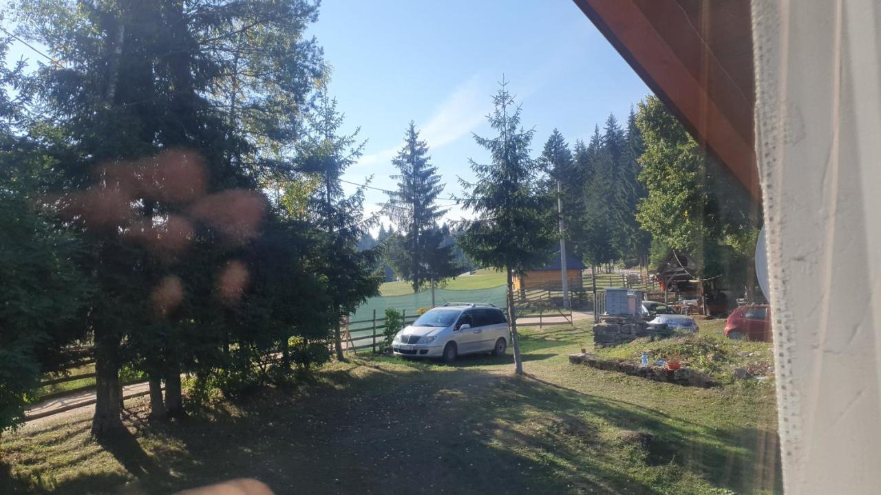 Planinska koliba Ajdanovici Jelovac Nisicka visoravan Olovo  Exteriér fotografie